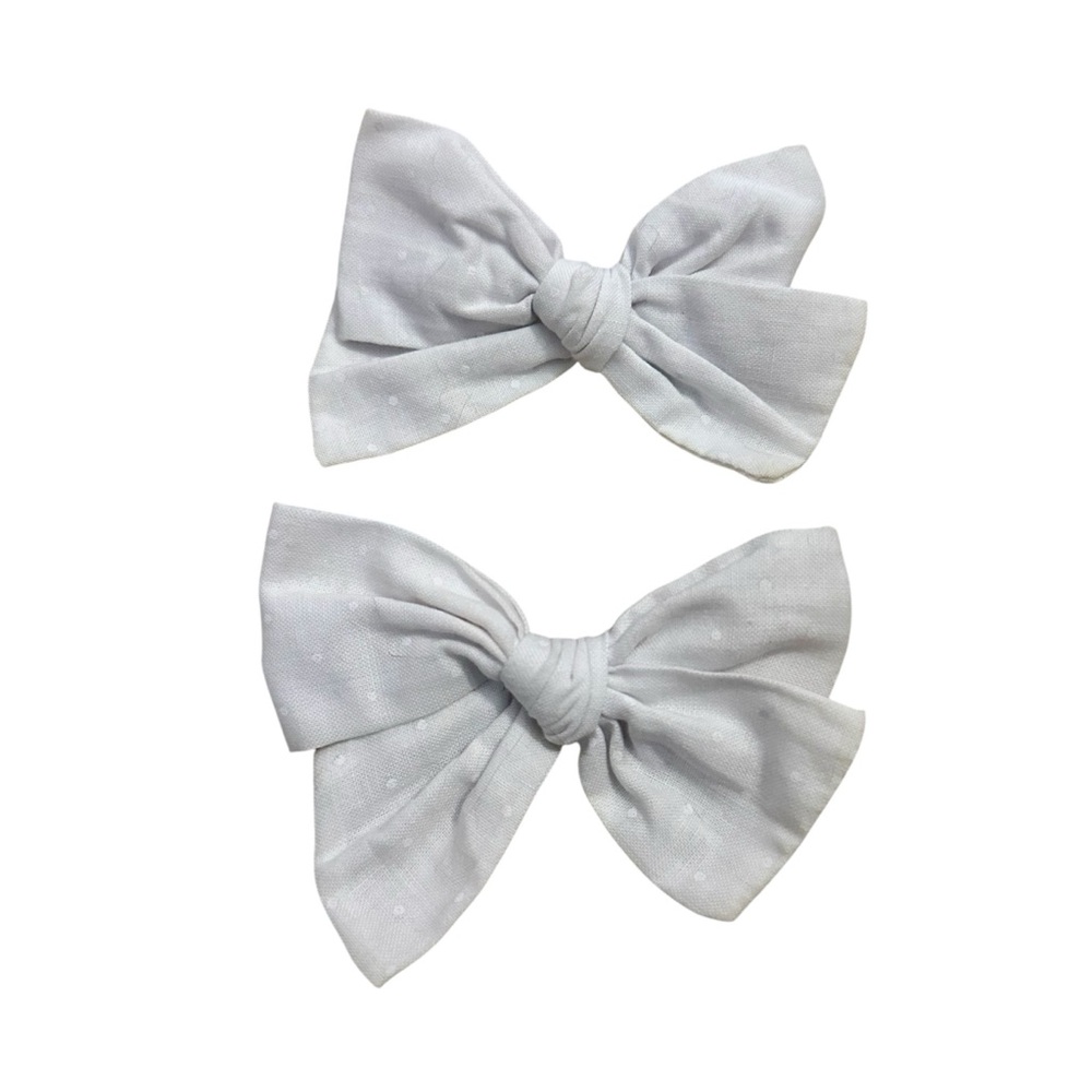 Fireside Cuddles White Monochromatic Polka Dot Piggie Bow Clip Set